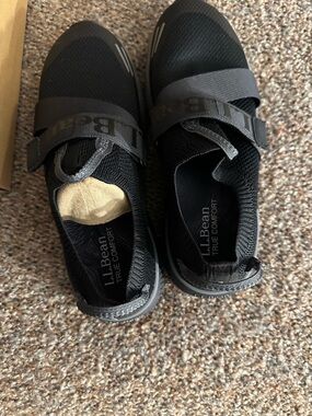 L.L.Bean Black/Gray Dirigo Slip-On Women's Sneakers